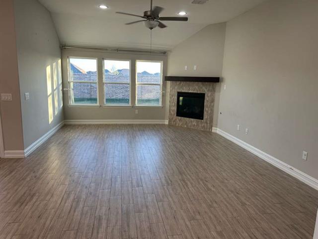 Foto del edificio - 1524 Millican Ln