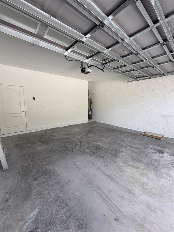 Building Photo - 1098 W June St