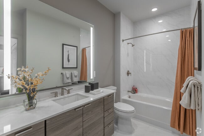 2BR, 2BA - 1,137SF - Lerner Black Hill