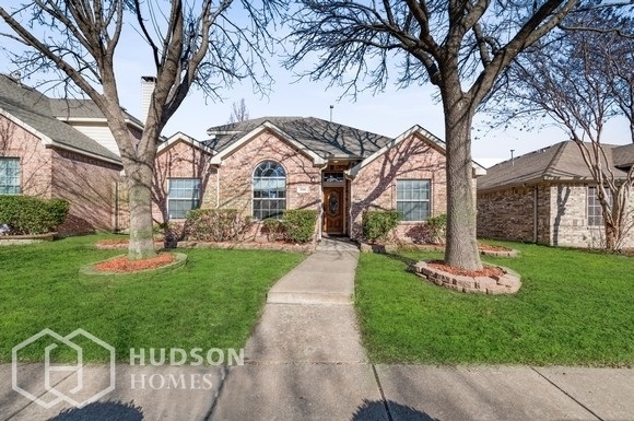 Primary Photo - NOW AVAILABLE! 306 Canyon Springs Dr, Alle...