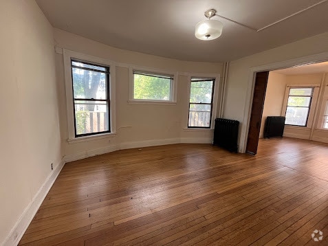 Building Photo - 225 W Gilman St