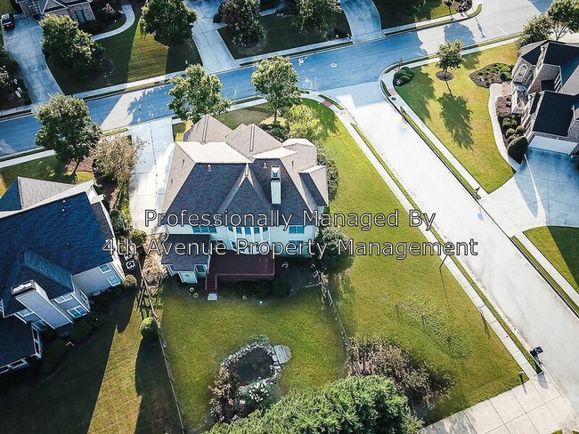 Building Photo - 2670 Trailing Ivy Way NE