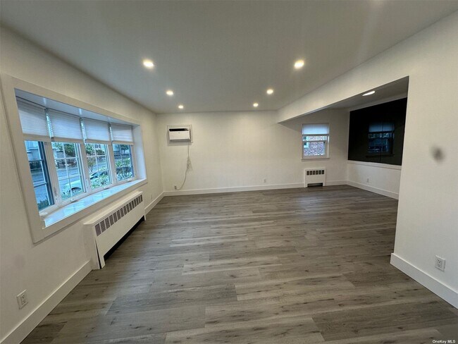 Building Photo - 147 Gibson Blvd