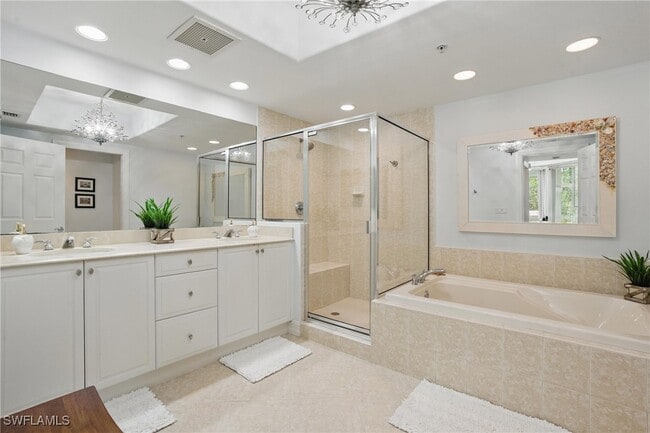 Foto del edificio - 2728 Tiburon Blvd E