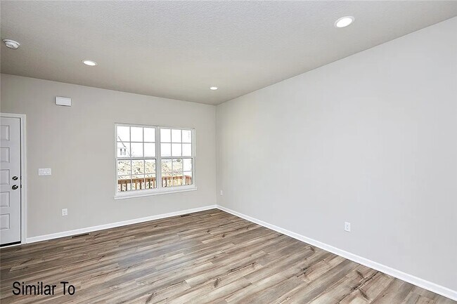 Building Photo - 820 Oakmont Pl