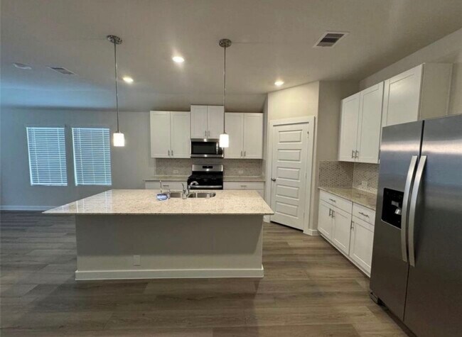 Foto del edificio - 6322 Buffalo Bnd Ln