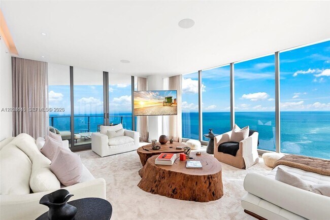 Foto del edificio - 15701 Collins Ave