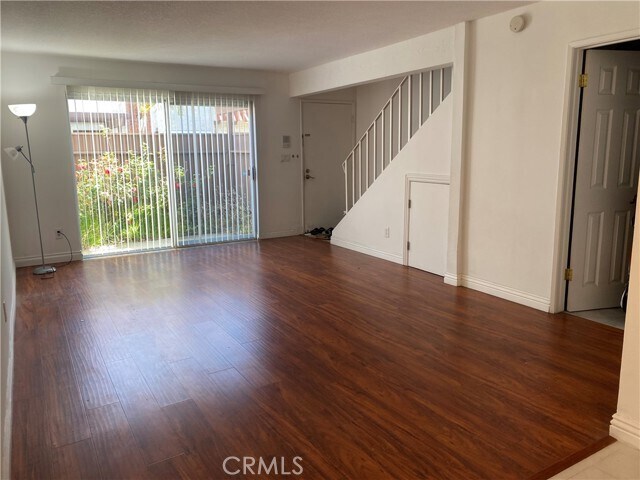 Foto del edificio - 23418 Arlington Ave