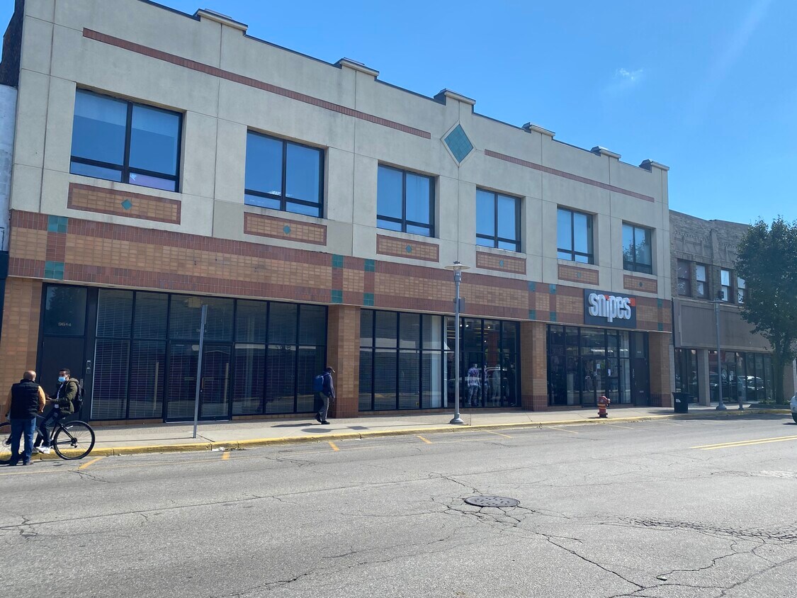 Luxury Loft over Retail Space - 9638 Joseph Campau St