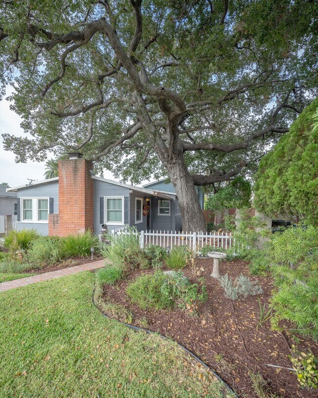 Foto del edificio - Peaceful Cottage Home w/ 3B2B