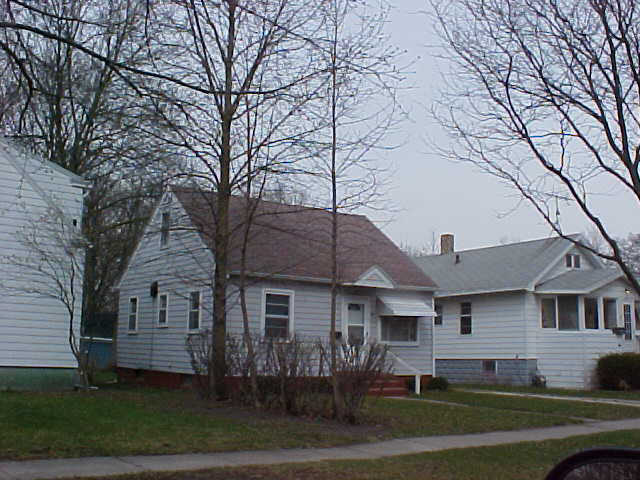 Primary Photo - 2114 Beal Ave