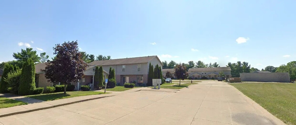 Primary Photo - 55 North St