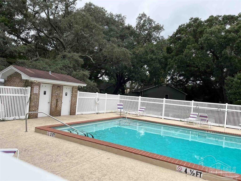 Foto principal - 3317 Kingswood Ct
