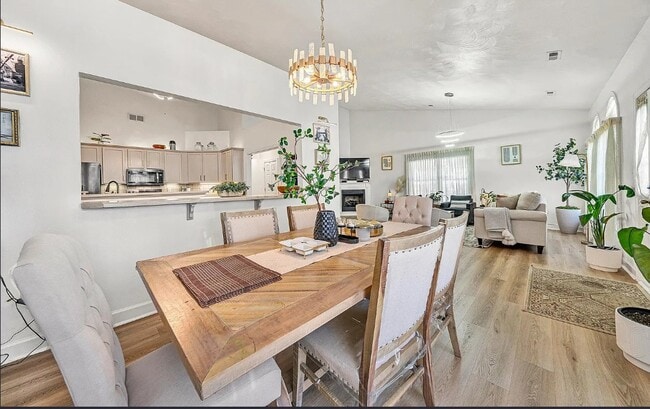 Building Photo - 5424 Quail Ridge Ct