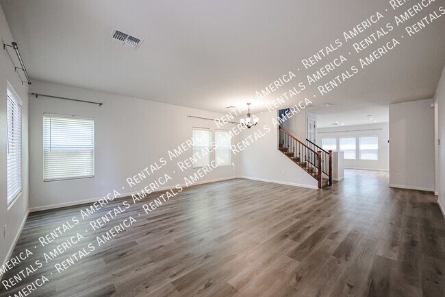 Foto del edificio - 21109 E Pickett St