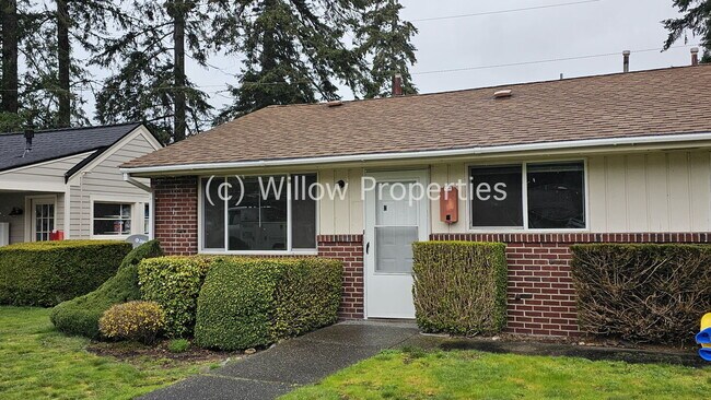 Foto del edificio - Cozy One Bedroom Duplex