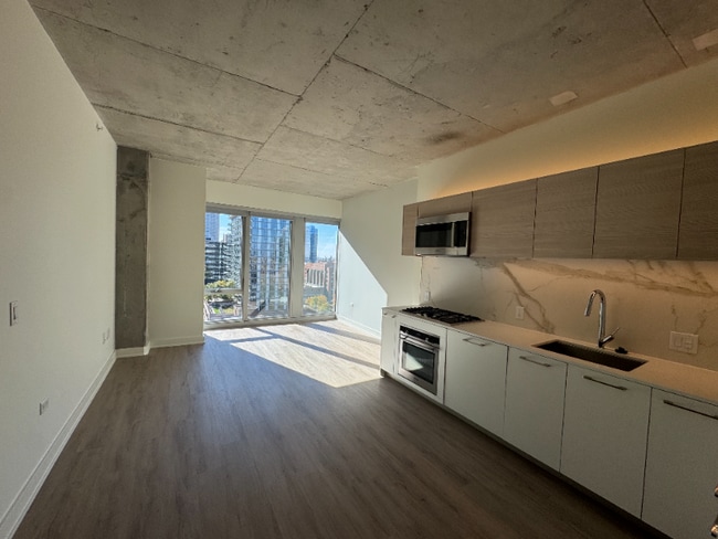 Foto del edificio - 167 N Desplaines St