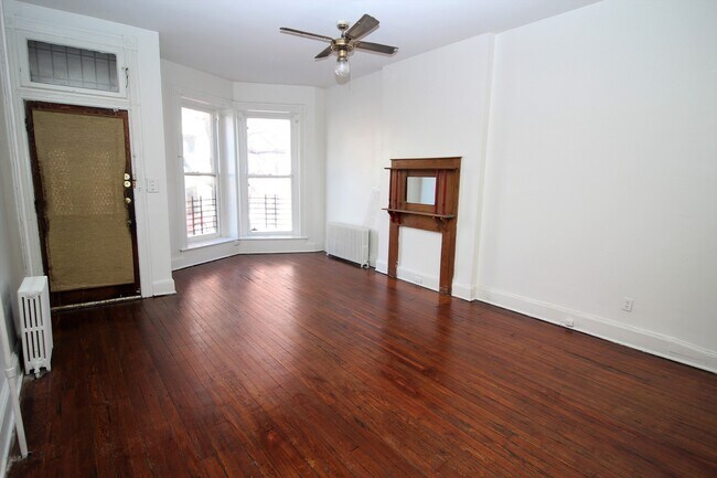 Foto del edificio - 217 E Preston St