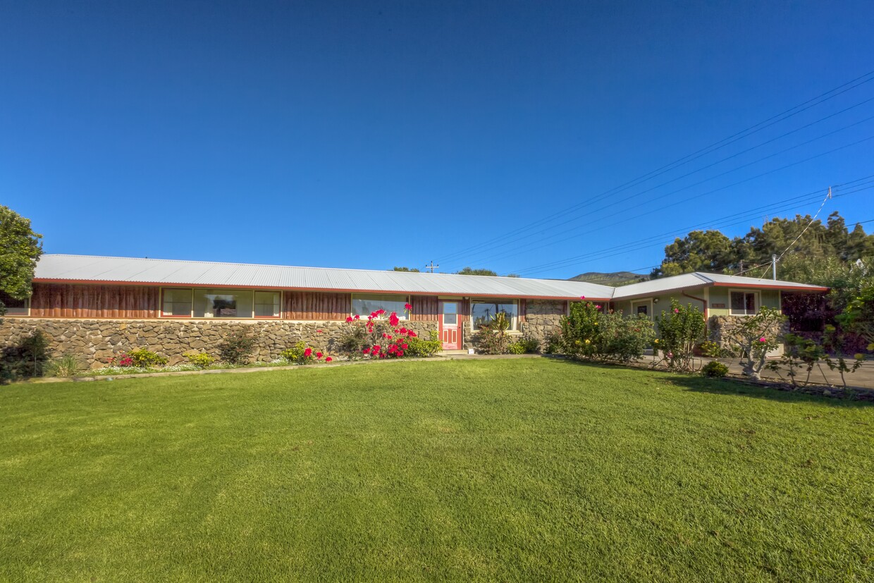 Beautiful upcountry home made with Ohia, stone and Koa wood. More photos on VRBO #684921 Big Island upcountry Waimea (Kamuela) Home - 66 -1657 Kohala Mountain Road