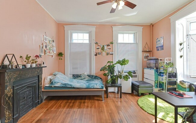 Foto del edificio - 5 Bedroom