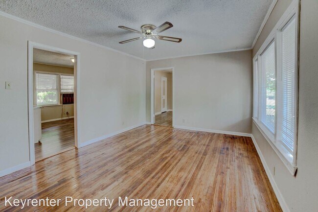 Building Photo - 3 br, 1 bath House - 1242 N Braden Ave