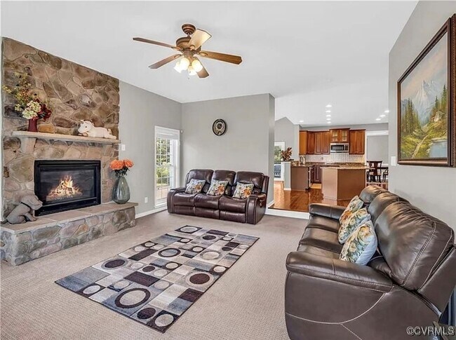 Foto del edificio - 4909 Austin Healey Pl