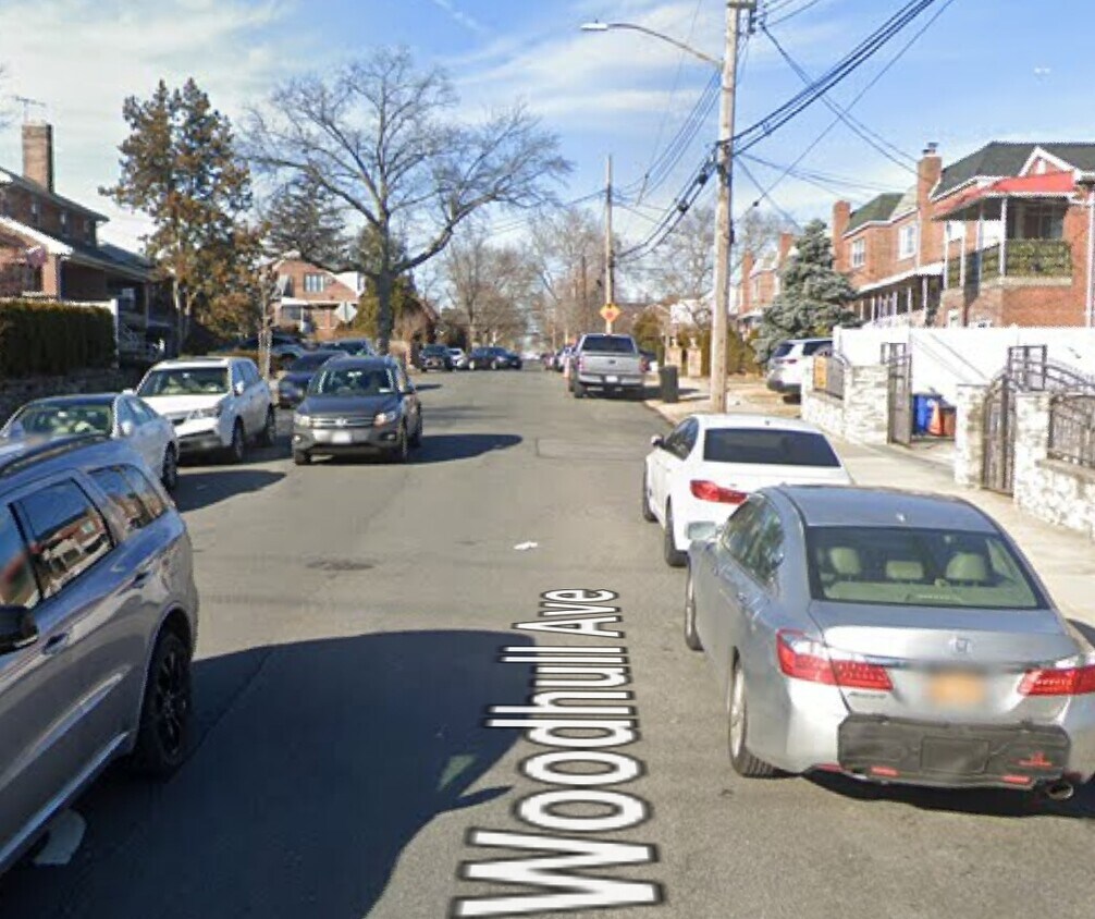 Foto principal - 2305 Woodhull Ave