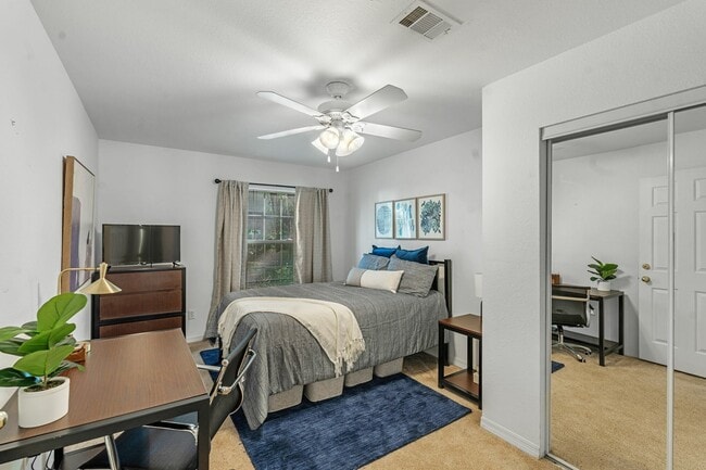 Bedroom - The Capitol