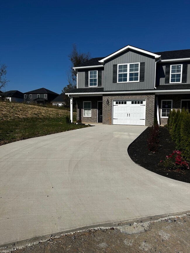 50 Atlas Wy, Gray, TN 37615 Townhome Rentals in Gray TN