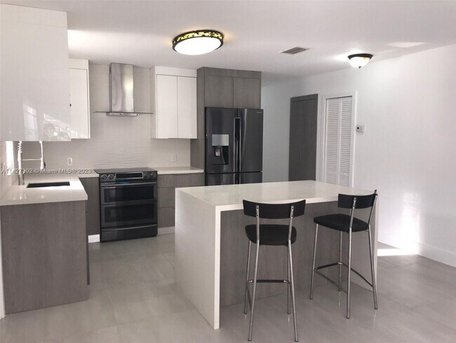 Foto del edificio - 6200 SW 58th St