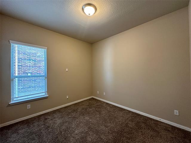 Building Photo - 2010 Sorrento Ln