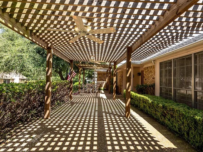 three ceiling fans - 3708 Windmill Hill St