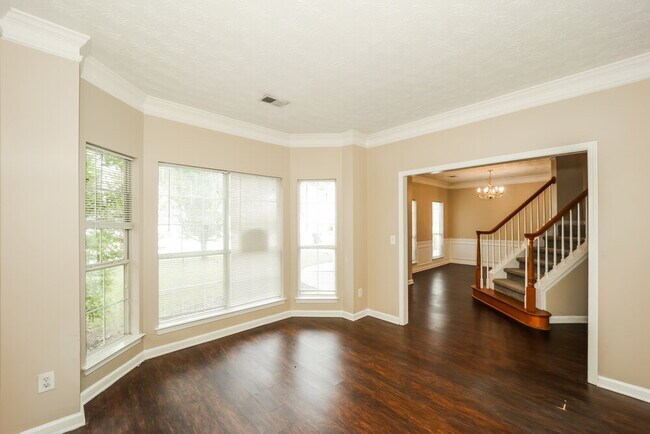 Foto del edificio - 8639 Glendevon Ct