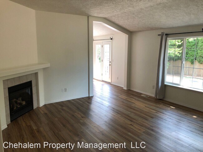 Foto del edificio - 3 br, 2 bath House - 2366 SW Barbara St.