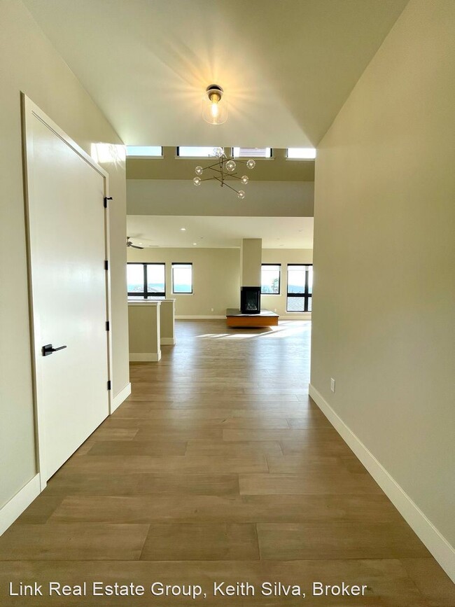Building Photo - 4 br, 3 bath House - 3001 Bahia Court