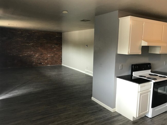 Building Photo - 3537 NW 50th St