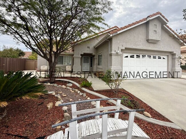 Foto del edificio - Charming Menifee Home