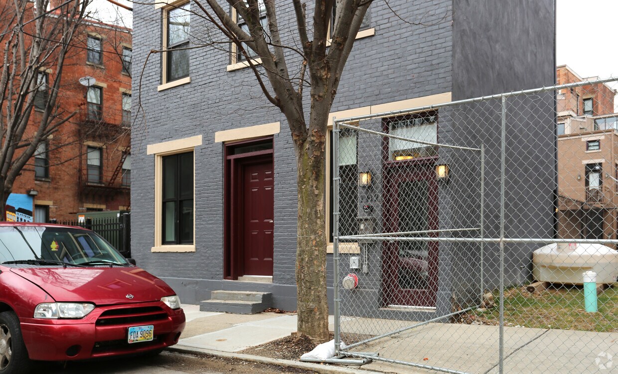 Building Photo - 1412 Republic St