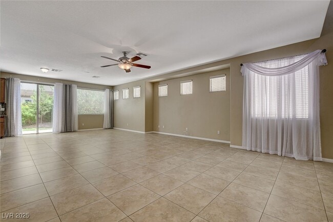 Building Photo - 3491 Bella Valencia Ct
