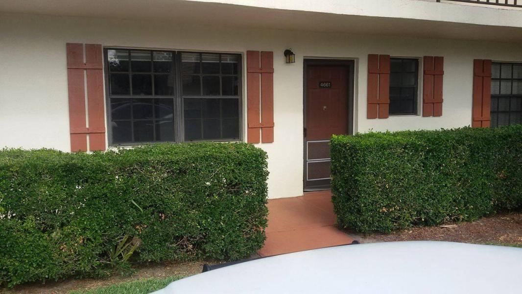 Primary Photo - 4661 Oak Terrace Dr