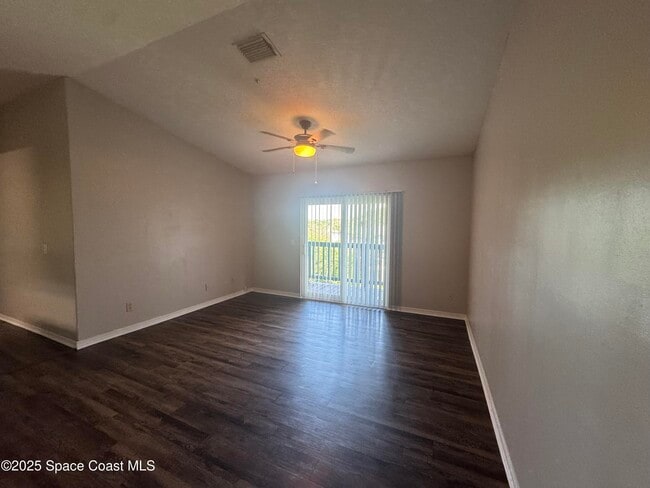 Building Photo - 7667 N Wickham Rd