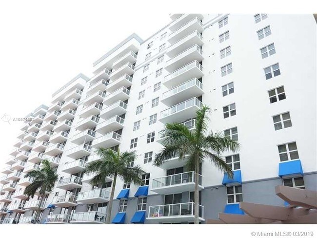 Foto del edificio - 5085 NW 7th St