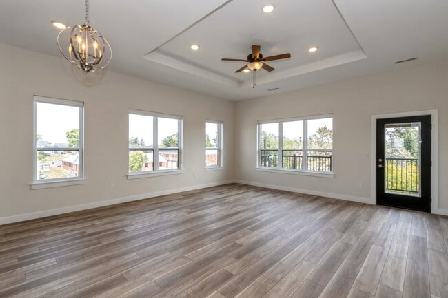 Building Photo - 1953 1st Ave SE