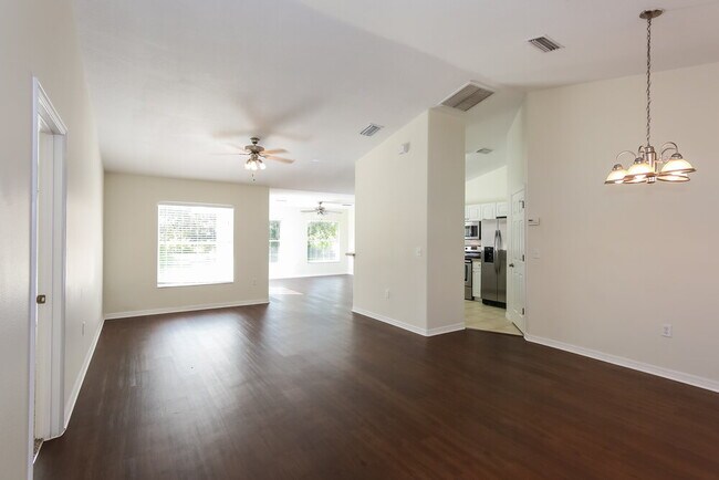 Foto del edificio - 2819 93rd Ct E
