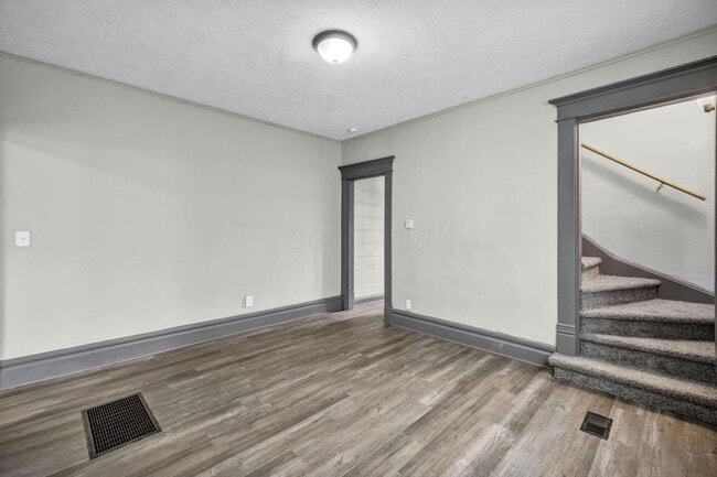 Building Photo - 365 S Eureka Ave