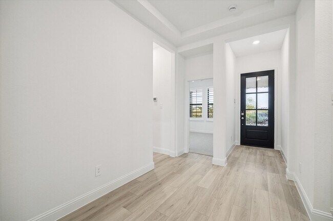 Foto del edificio - 21714 Swift Flier Ln