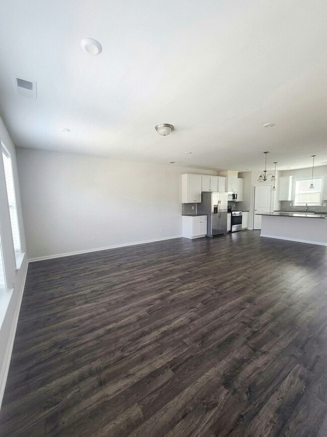 Building Photo - 311 Mahone Dr