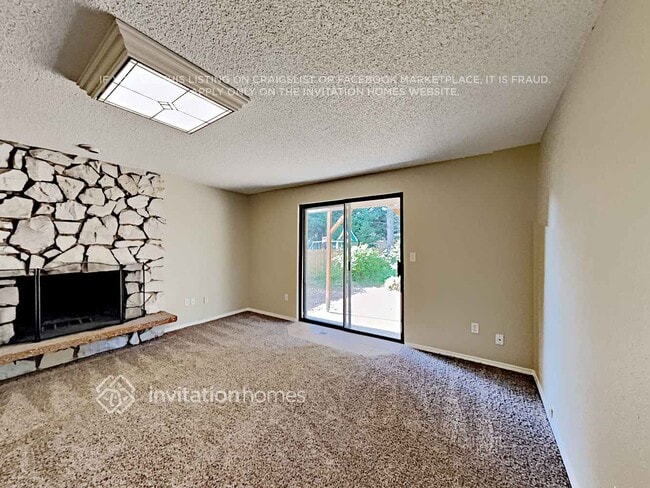 Foto del edificio - 8102 64th St Ct W