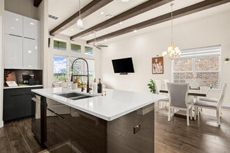 Building Photo - 525 Faith Dr