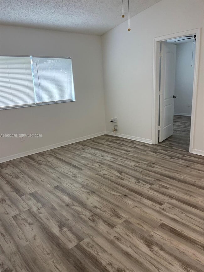 Building Photo - 3670 N 56th Ave